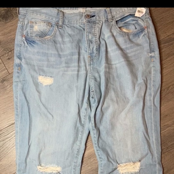 Pants - Picture 3 of 8